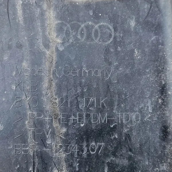 OEM 8Y0821171K Framskärm vänster Audi A3 8Y Begagnad image 3