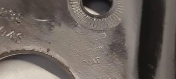 VW TIGUAN II Braccio di Controllo Sinistro 3Q0407151S image 3