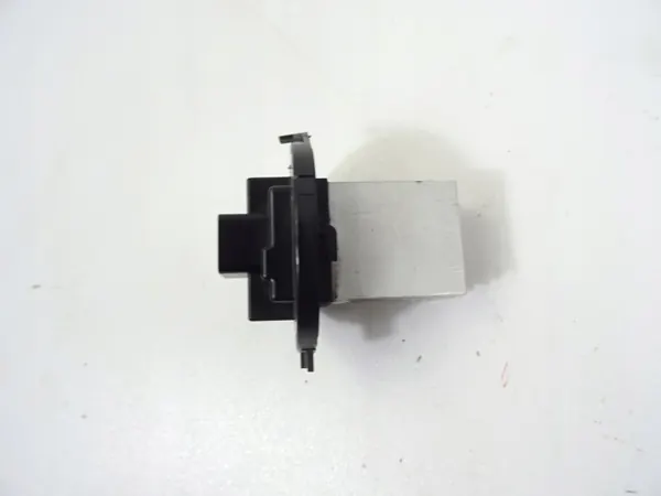 Mazda CX-5 2.2D Ventilatorweerstand OEM KD47A03 image 5