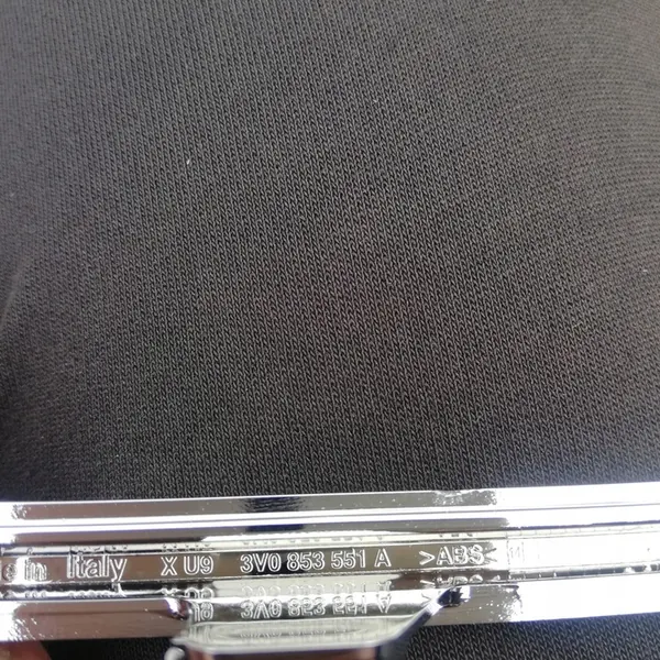 Skoda Superb III Etupuskuri Kromilista OEM 3V0853551A image 5