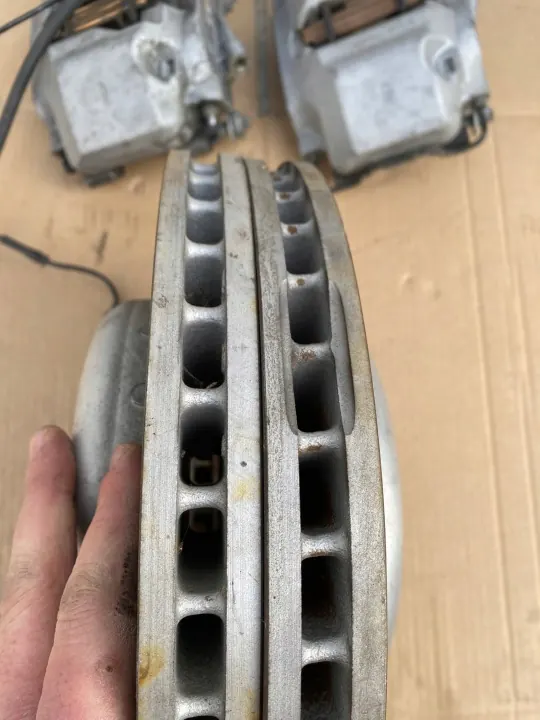 BMW X5 G05 Framhjulsbromsskivor & Bromsok Set OEM image 4