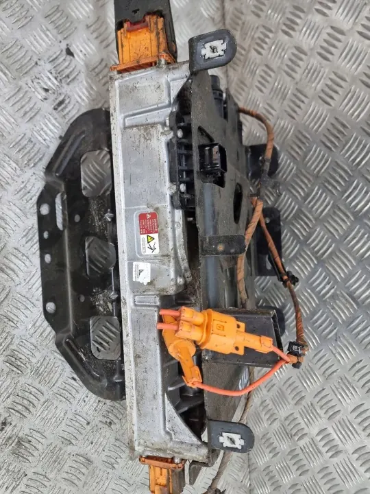 Wechselrichter Cupra Born OEM 120410640007 - Gebraucht image 7