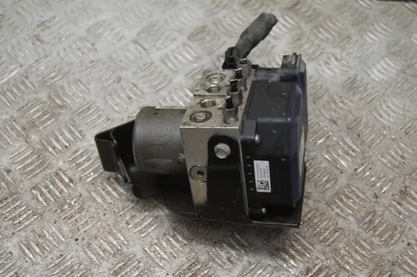Module ABS OEM P68336274AB pour Dodge Durango 3.6L image 2