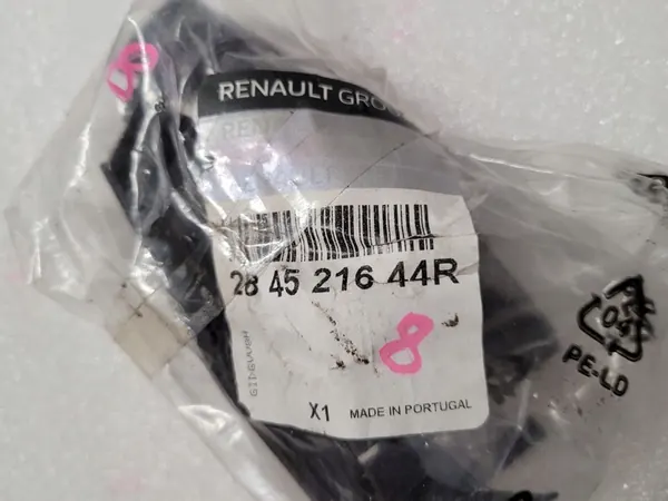 MONTAGGIO SENSORE PDC RENAULT MEGANE IV 284521644R image 4