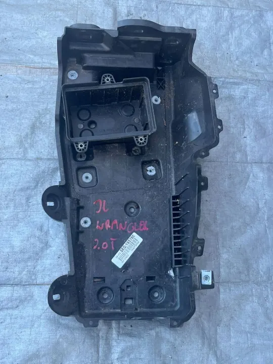 Jeep Wrangler JL batterilåda OEM wrangler jl obudowa akumulatora image 2