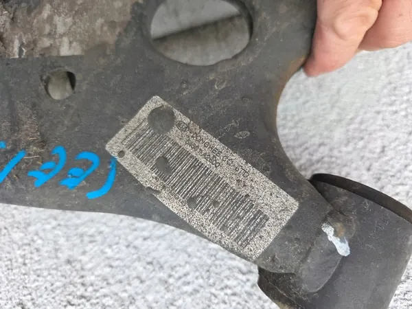 Braccio di Controllo Anteriore Destro Hyundai i30 II Kia Ceed II image 2