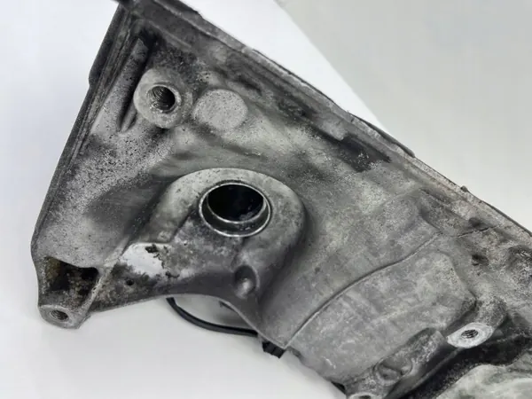 BMW X3 F25 Oliepan OEM 7809122 7607910 Gebruikt image 3