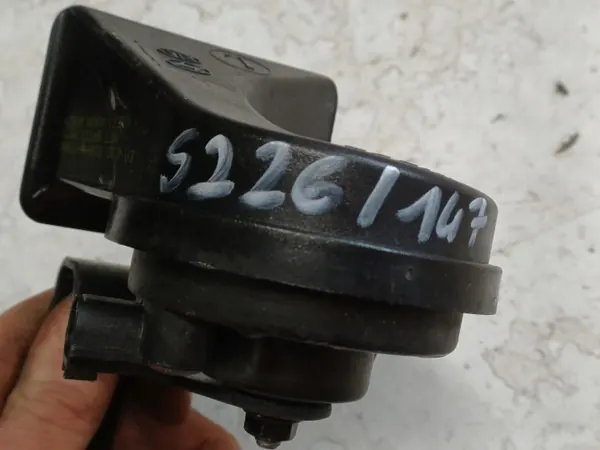 Hyundai Elantra VII Toeter OEM 96611AA000 - Gebruikt image 4