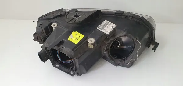 AUDI A3 8P 04-07 Faro Izquierdo Versión Inglesa image 3