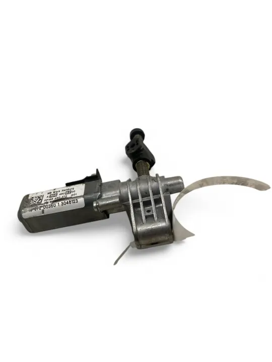 Mercedes-Benz GLE rattstångsmotor OEM A2044600325 image 4