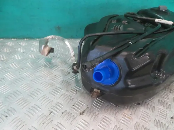 Tanque AdBlue OEM FPLA-5J228-A para Range Rover L405 image 6