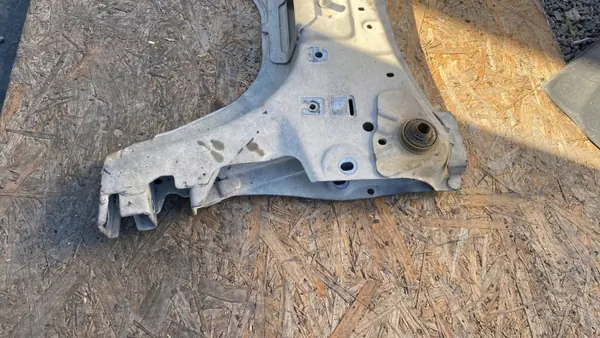 OEM JUT99275 etujarrupalat Renault Megane II:lle image 3