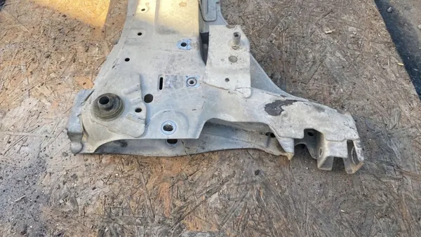 OEM JUT99275 etujarrupalat Renault Megane II:lle image 7