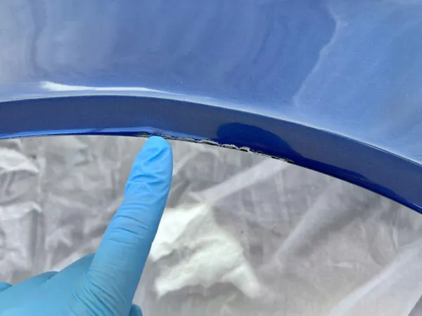 BMW E39 vasen etulokasuoja OEM LE MANS BLAU 381 image 5