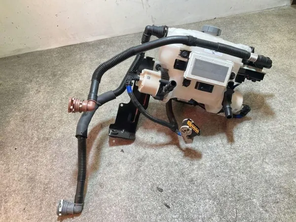 Kylvätske expansionsbehållare OEM 25429BF500 Fram image 5