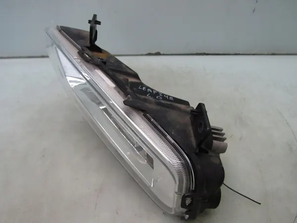 LEAF II ZE1 21R Luz DRL Lateral Esquerdo 261555SE0B image 4