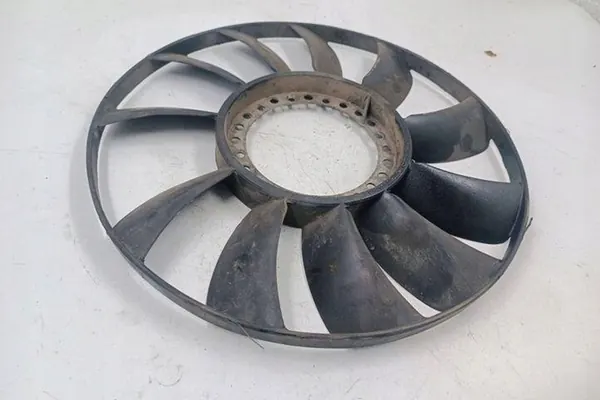 Fläktblad AUDI A6 AVANT 1.9L diesel 2001 image 2
