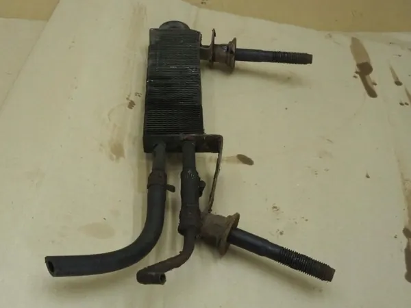 Ford Explorer 2 4.0 styrningsoljekylare OEM image 7