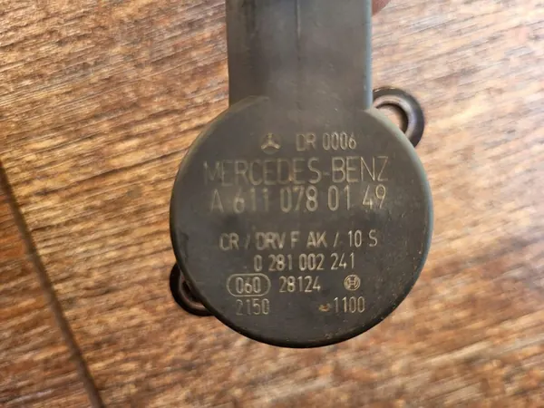 Capteur de soupape de carburant JEEP GRAND CHEROKEE WJ 99-04 a6110780149 image 2