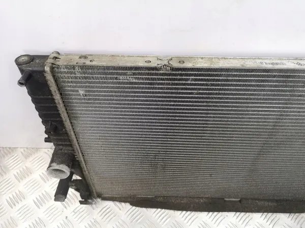 Radiator Toyota Avensis T270 2010 OEM 164000R061B image 8