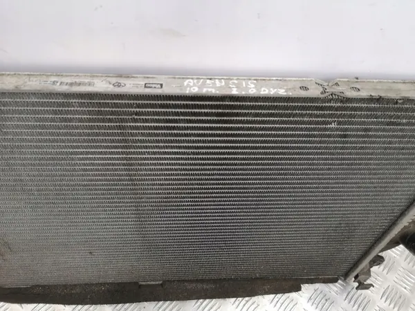 Radiator Toyota Avensis T270 2010 OEM 164000R061B image 9