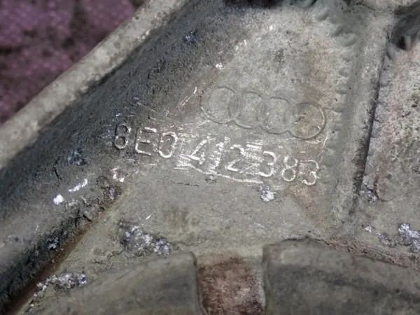 Stoßdämpferhalter Audi A4 B7 OEM 8E0412383 - Gebraucht image 4