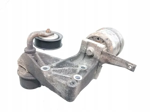 1996 Volkswagen Transporter - Caravelle T4 Engine Mount 074199207F image 2
