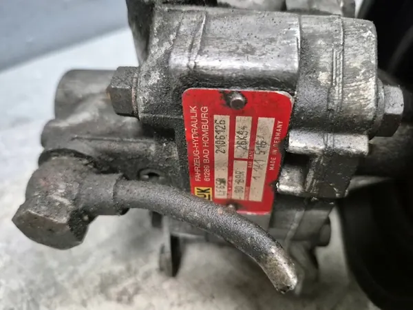 Bomba de direção assistida BMW 3 E36 image 3