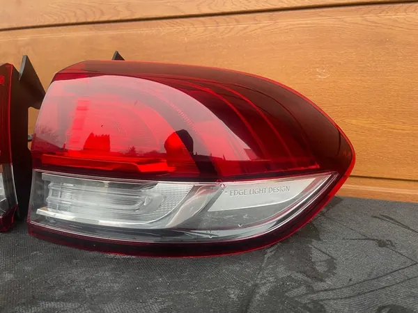 Luz Trasera Izquierda + Derecha Renault Scenic IV image 3