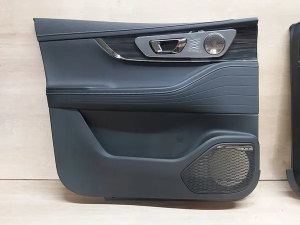 OMODA 5 E5 C5 Painel da Porta Dianteira Esquerda image 1