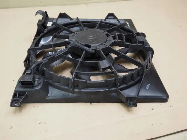 Radiatorventilator Kia OE OEM WENTYLATORY Sportage III image 9