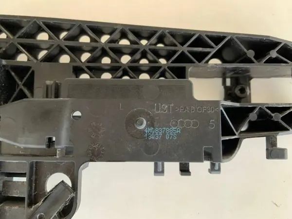 Audi Q7 4M achterlinker deurhandgreepframe OEM 4M0837885A image 3