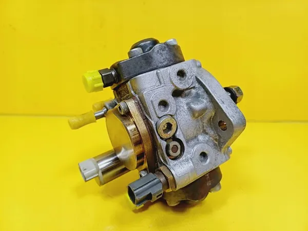 Mazda 6 2.0 CDTI Injector Pump DENSO RF5C13800 / 294000-0041 image 8