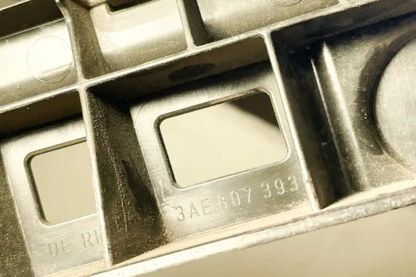 Angolo Destro Paraurti Posteriore VW PASSAT B7 3AE807393 image 5