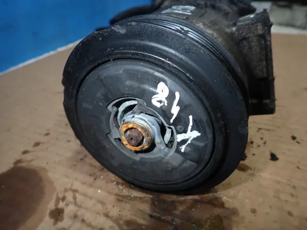 OEM 55701200 Klimakompressor für Opel Corsa D image 5