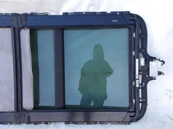 Teto Panorâmico de Vidro OEM PEC8885 BMW X5 E53 Usado image 7