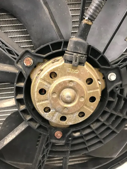 Ventilador de Radiador Renault Clio II 1.4 7700414103D image 4