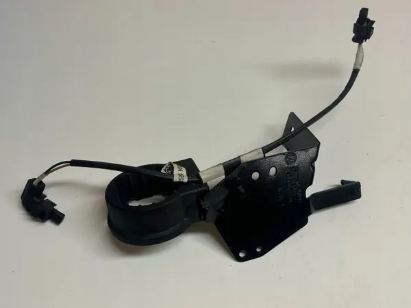 Suporte Webasto OEM 5Q0819134 - Usado image 2