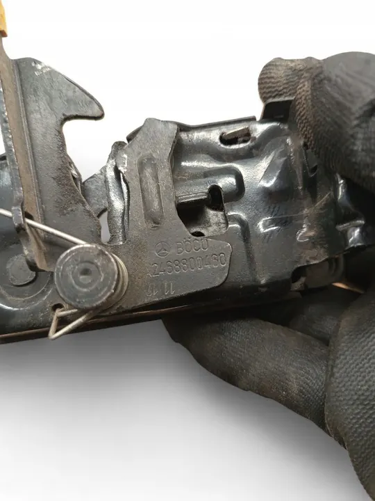 Huvlås Infiniti QX30 A2468800460 image 6