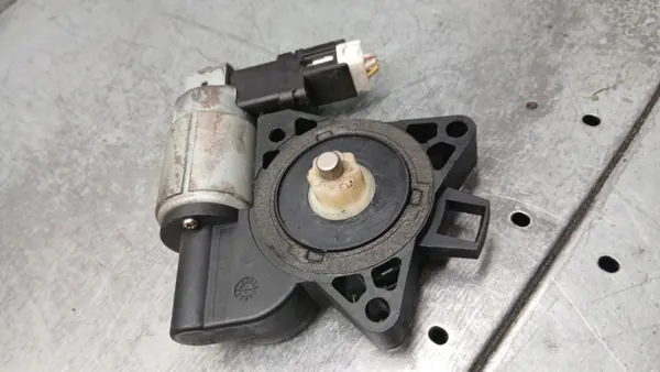 Vänster frammotor OEM VOLVOMAR-141458 Mazda 3BK image 3
