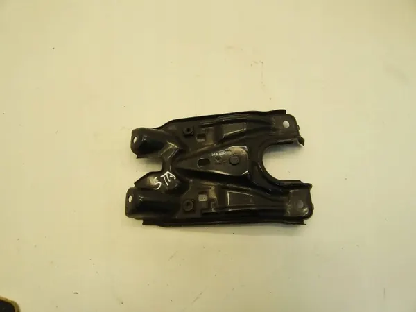 Support de serrure avant VW Touran OEM SSP13337 image 3
