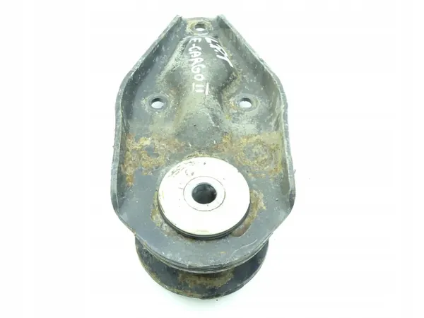Suporte de mola dianteira IVECO EUROCARGO 08-15 image 3