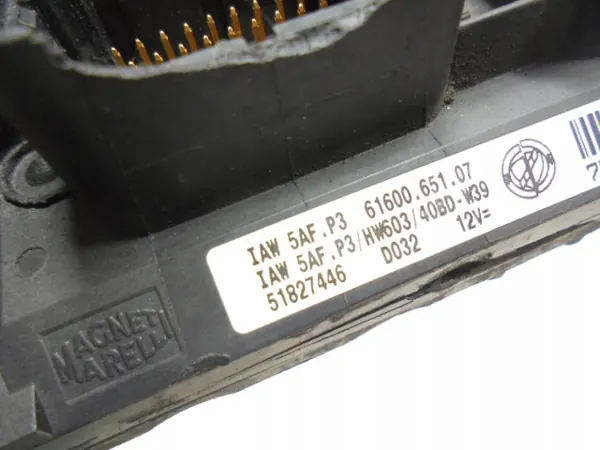 Unité de contrôle moteur Fiat Punto II 51827446 image 6