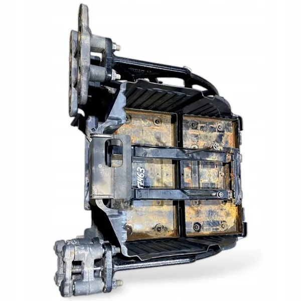 Contenedor batería DAF OEM 1875658 - Usado image 8