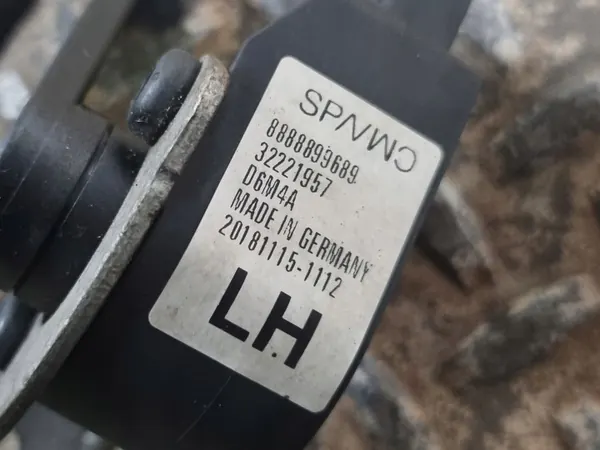 Sensor de Nível Farol Esquerdo Dianteiro Volvo OEM 32221957 image 4