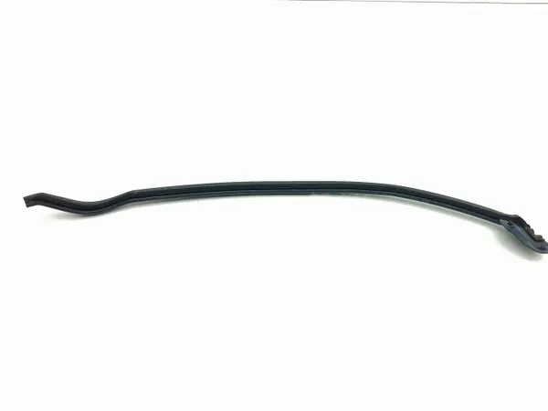Audi A6 S6 C8 2021 Hecktür Fensterdichtung 4K0839717 image 4