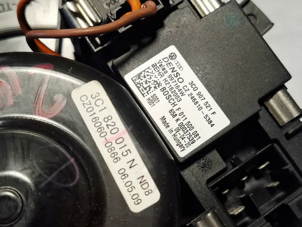 Värmefläkt OEM 3C1820015N för VW Passat B6 image 4