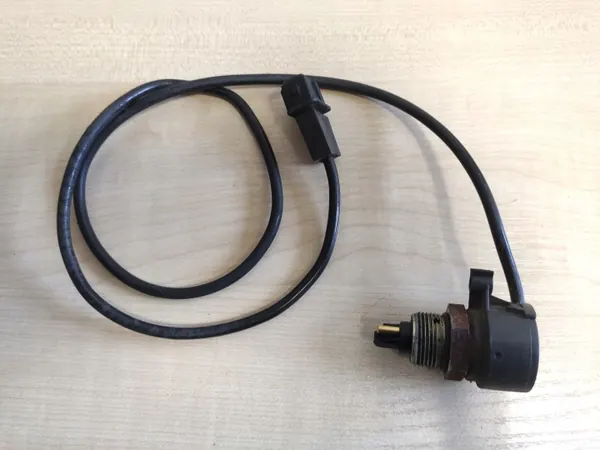 Sensor de caixa automática Mercedes OEM A008545022428 image 2