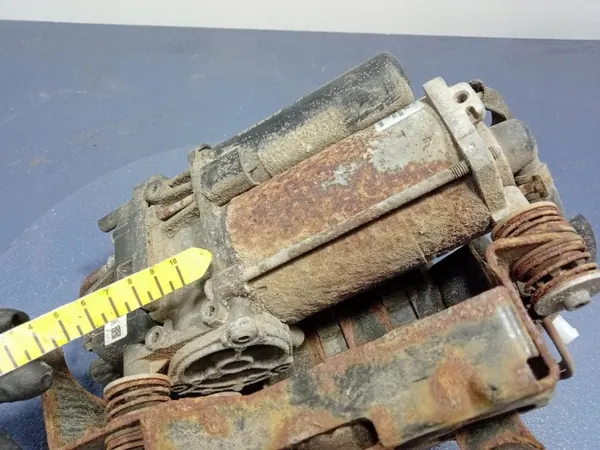 Porsche Cayenne S III Veringscompressor OEM 4M0616005G image 10