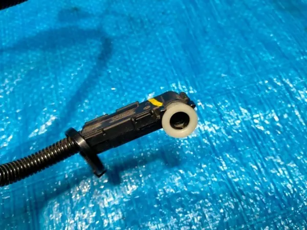 Tubo Calentador AdBlue Audi Q7 OEM 4M0131960B image 5
